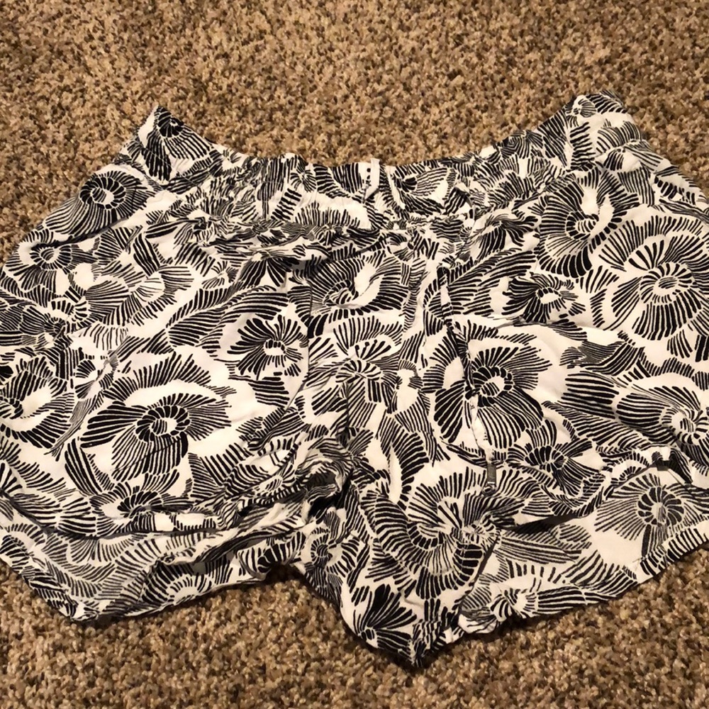 Old Navy shorts!